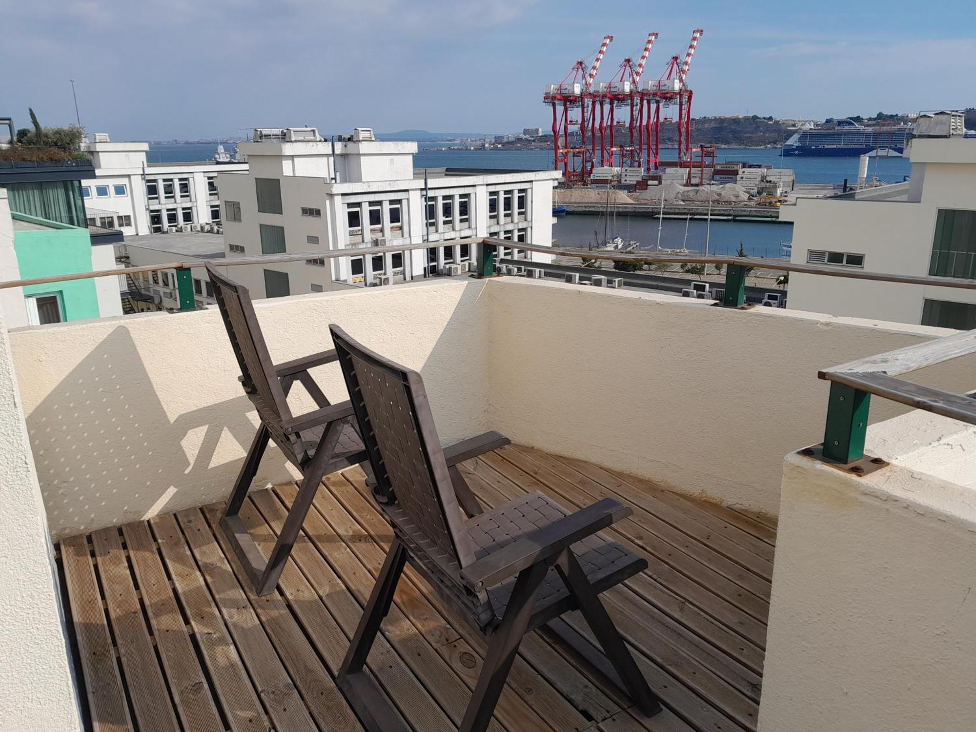 Apartamento Sobre O Rio